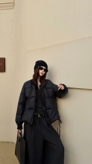 2026年女冬季新款韩版加厚棉服设计感加厚保暖宽松面包服显瘦外套